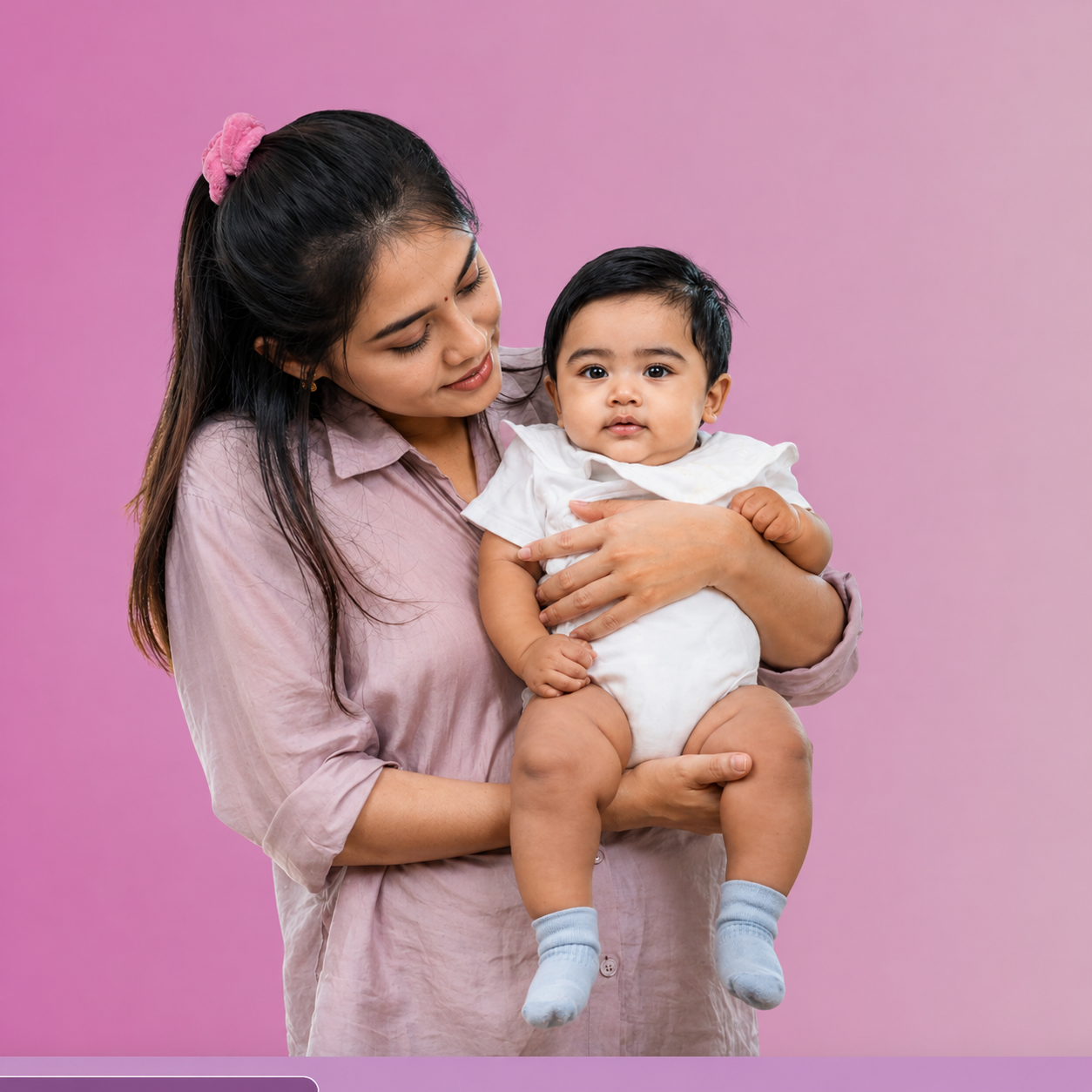 Mother holding her baby in the fertility hero section